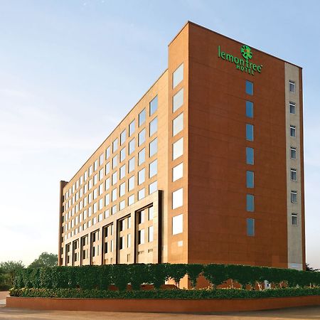 Lemon Tree Hotel Sohna Road Gurgáon Kültér fotó