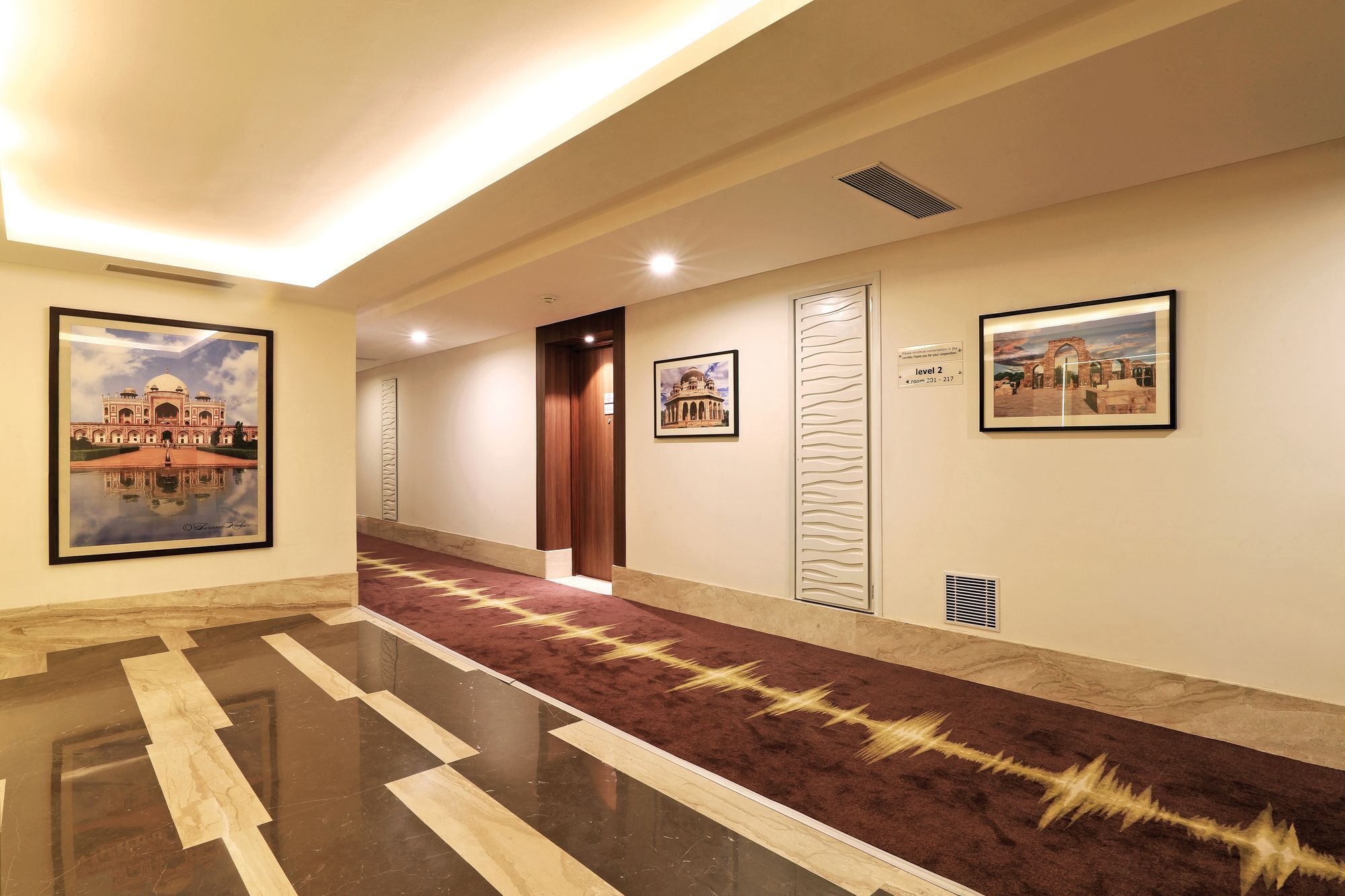 Lemon Tree Hotel Sohna Road Gurgáon Kültér fotó